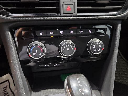 Certified 2024 Volkswagen Taos S AWD/4WD image 14