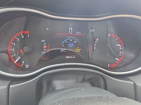 Used 2019 Dodge Durango SXT AWD/4WD image 17