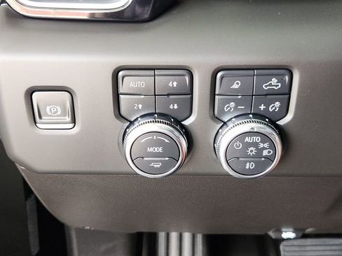 Used 2025 GMC Sierra 1500 Denali Ultimate AWD/4WD image 20
