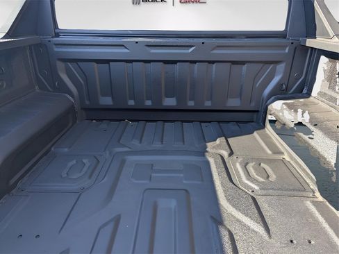 New 2026 GMC Hummer EV 4x4 Crew Cab image 6