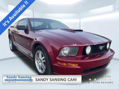 Used 2006 Ford Mustang GT RWD image 1