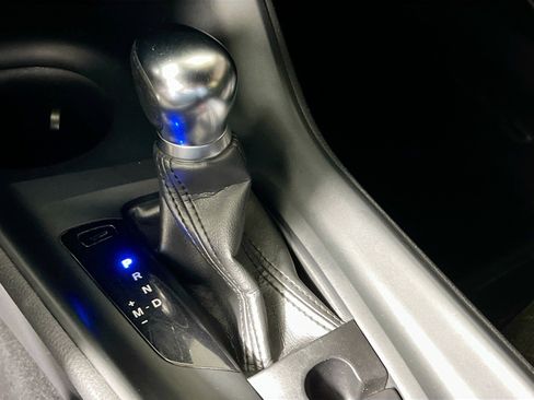 Used 2019 Toyota C-HR LE image 23