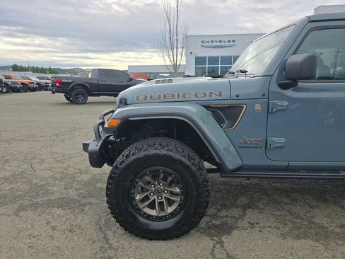 Used 2024 Jeep Wrangler Unlimited Rubicon 392 image 18