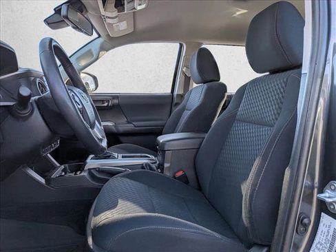 Used 2023 Toyota Tacoma 4x4 Double Cab image 14