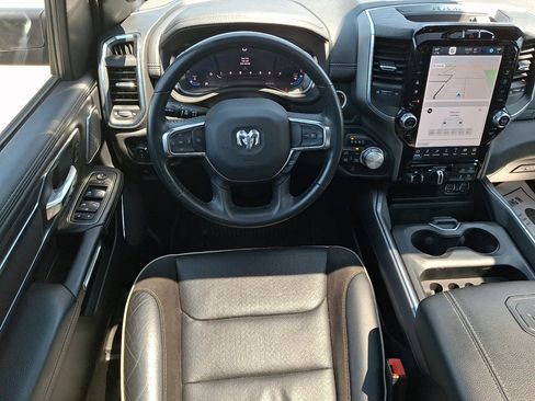 Used 2024 RAM 1500 Laramie AWD/4WD image 20