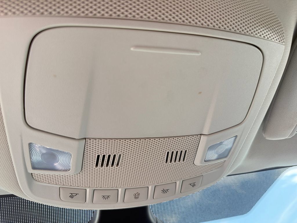 Used 2024 Ford Edge SEL AWD/4WD image 41