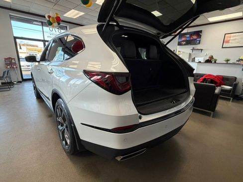 Used 2023 Acura MDX A-Spec image 37