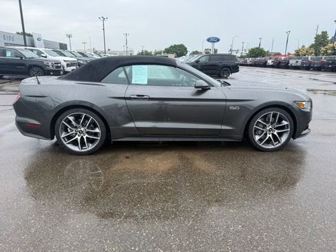 Used 2017 Ford Mustang GT Premium w/ Equipment Group 401A RWD image 11