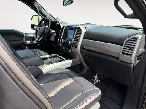 Used 2021 Ford F350 Platinum AWD/4WD image 27