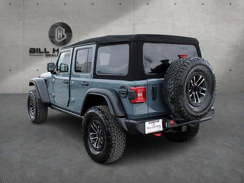 Used 2024 Jeep Wrangler Unlimited Rubicon w/ XTREMEE 35" Tire Package image 9