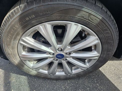 Used 2017 Ford Escape Titanium AWD/4WD image 25
