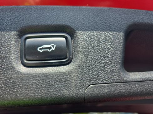 Used 2020 Hyundai Santa Fe Limited FWD image 13