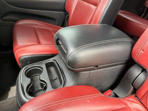 Used 2022 Dodge Durango SRT w/ Premium Interior Group AWD/4WD image 32
