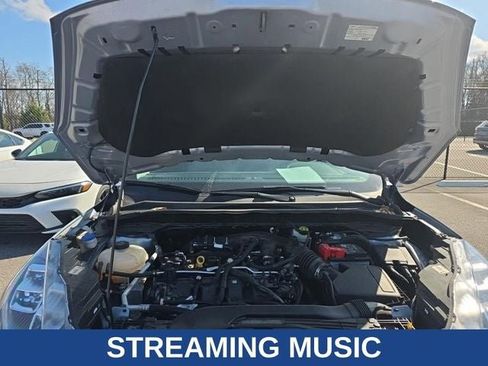 Used 2022 Ford Escape Titanium w/ Class II Trailer Tow Package image 10