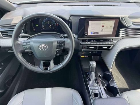 Used 2026 Toyota Camry SE w/ Convenience Package AWD/4WD image 16
