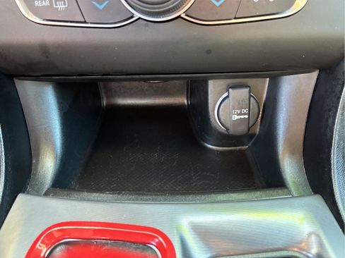 Used 2022 Dodge Charger Scat Pack RWD image 25