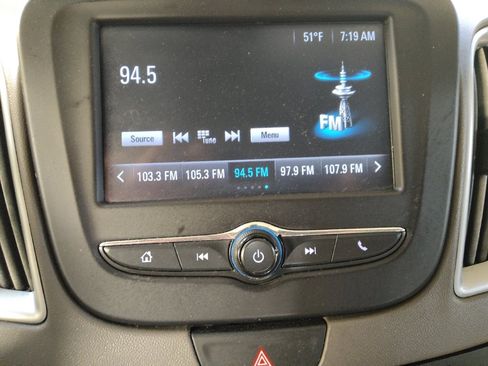 Used 2018 Chevrolet Malibu LS w/ LPO, Convenience Package 1 FWD image 25