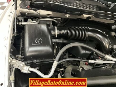 Used 2015 RAM 1500 Express image 35