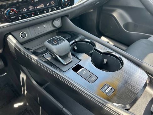 Used 2023 Nissan Rogue SL w/ SL Premium Package FWD image 37