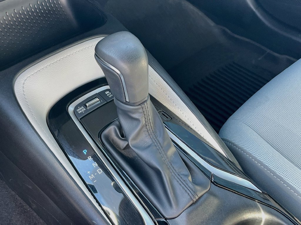 Used 2025 Toyota Corolla SE FWD image 16