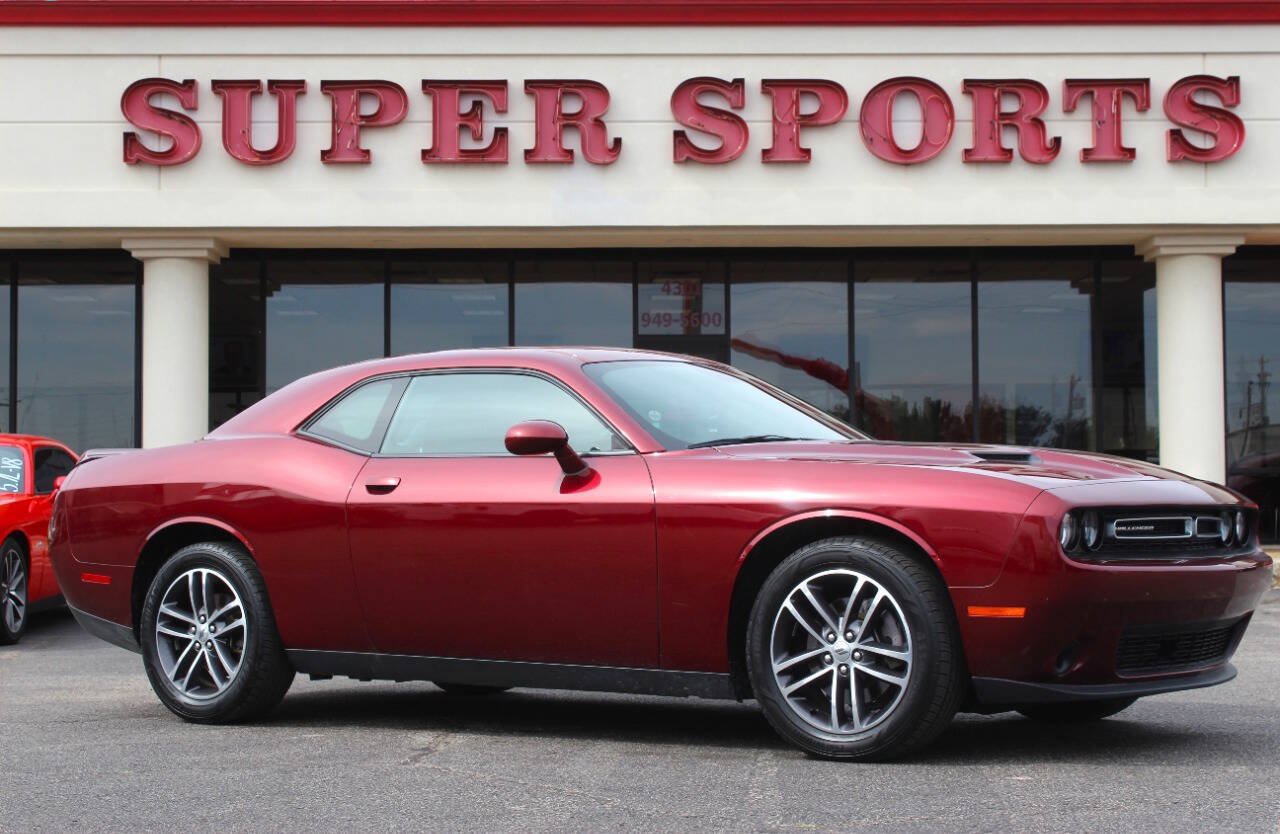 Used 2019 Dodge Challenger SXT w/ Cold Weather Group AWD/4WD image 1