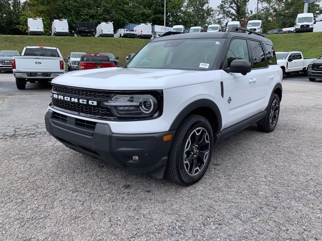 Certified 2025 Ford Bronco Sport Outer Banks w/ Outer Banks Tech Package+ AWD/4WD image 4