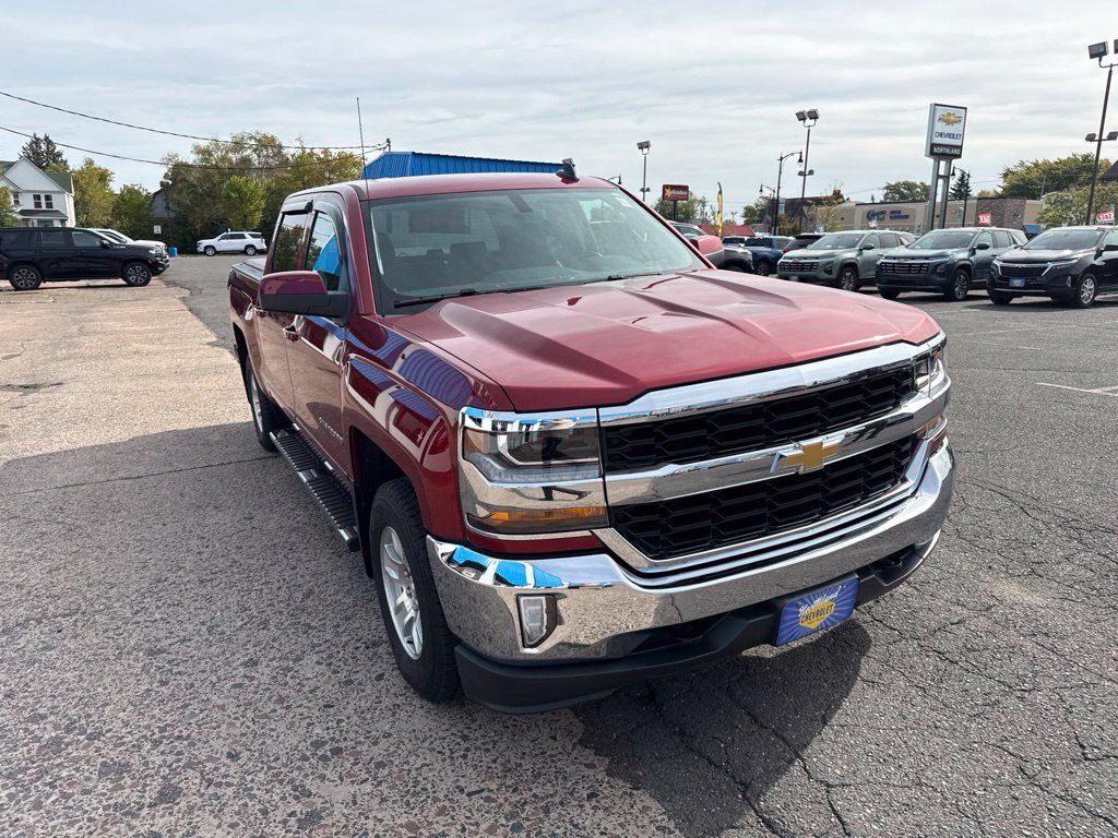 Used 2018 Chevrolet Silverado 1500 LT w/ All Star Edition AWD/4WD image 5