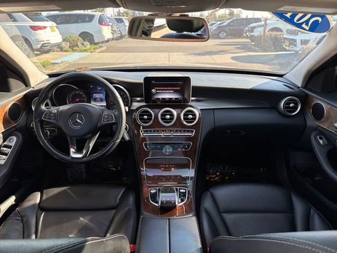 Used 2015 Mercedes-Benz C 300 4MATIC Sedan image 28