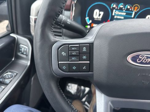 Used 2023 Ford F150 Lariat w/ Equipment Group 502A High image 11