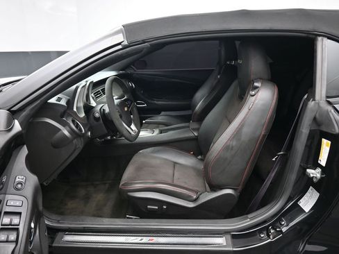 Used 2015 Chevrolet Camaro ZL1 image 13