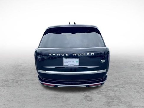 Used 2023 Land Rover Range Rover Autobiography image 6