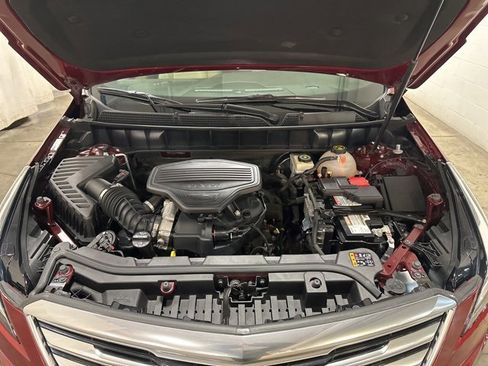 Used 2018 Cadillac XT5 Luxury w/ Driver Awareness Package image 40