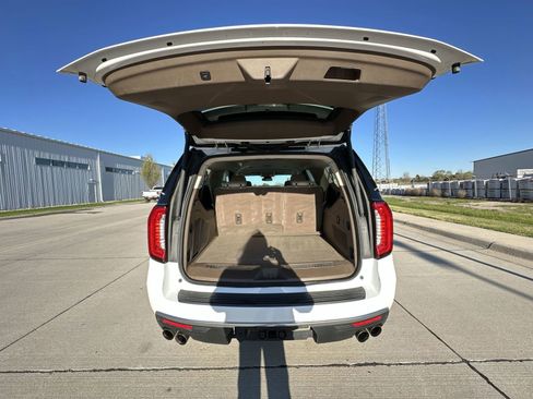Used 2023 GMC Yukon XL Denali w/ Max Trailering Package AWD/4WD image 26