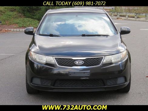Used 2011 Kia Forte EX w/ Fuel Economy Pkg image 5