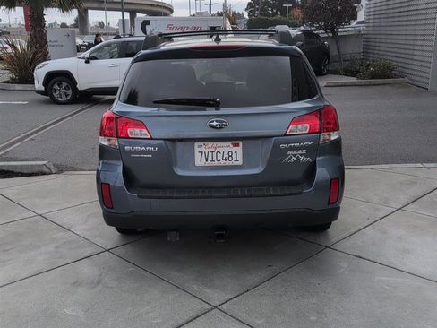 Used 2014 Subaru Outback 2.5i Limited w/ Moonroof Package image 7