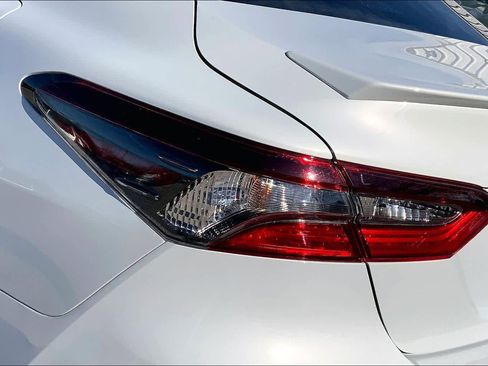 Used 2023 Toyota Camry LE image 27