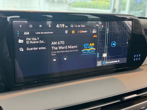 Used 2024 Hyundai Palisade SEL FWD image 26