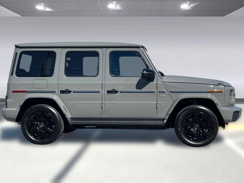 Certified 2025 Mercedes-Benz G 580 w/ EQ Technology image 7