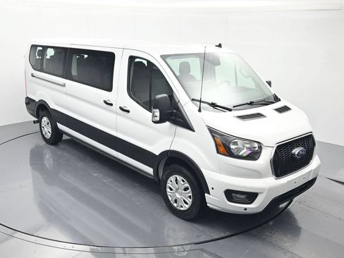 Used 2024 Ford Transit 350 XLT RWD image 29