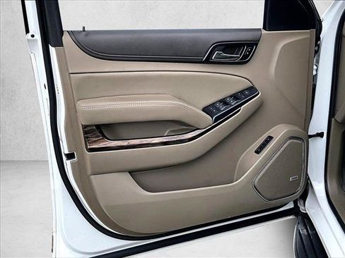 Used 2020 GMC Yukon SLT RWD image 18