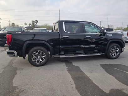 New 2026 GMC Sierra 1500 SLT