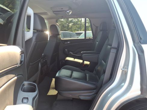 Used 2019 Chevrolet Tahoe LT AWD/4WD image 25