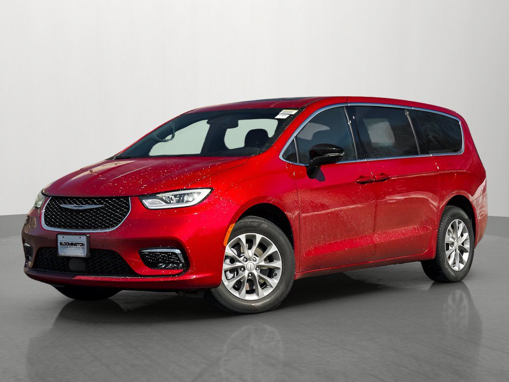 New 2026 Chrysler Pacifica Select AWD/4WD image 1