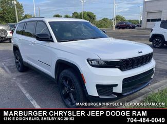 Used 2022 Jeep Grand Cherokee L Laredo RWD video 1