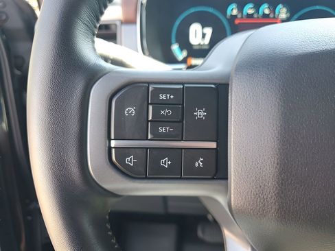 Used 2022 Ford F150 Lariat w/ Max Trailer Tow Package image 34