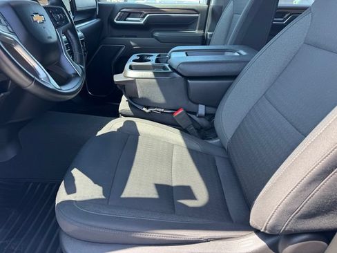 Certified 2025 Chevrolet Silverado 2500 LT w/ Convenience Package AWD/4WD image 17