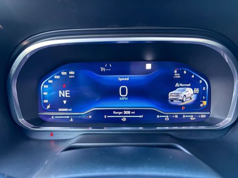 Used 2023 Chevrolet Tahoe RST w/ Luxury Package image 34