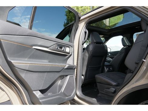 New 2026 Ford Explorer Tremor w/ Tremor Ultimate Package AWD/4WD image 11