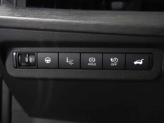 Used 2024 Nissan Ariya Evolve+ FWD image 29