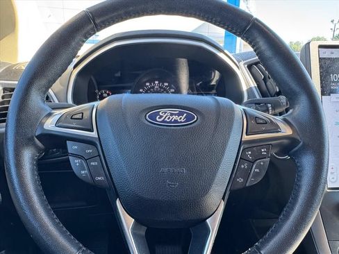 Used 2021 Ford Edge SEL w/ Convenience Package FWD image 18